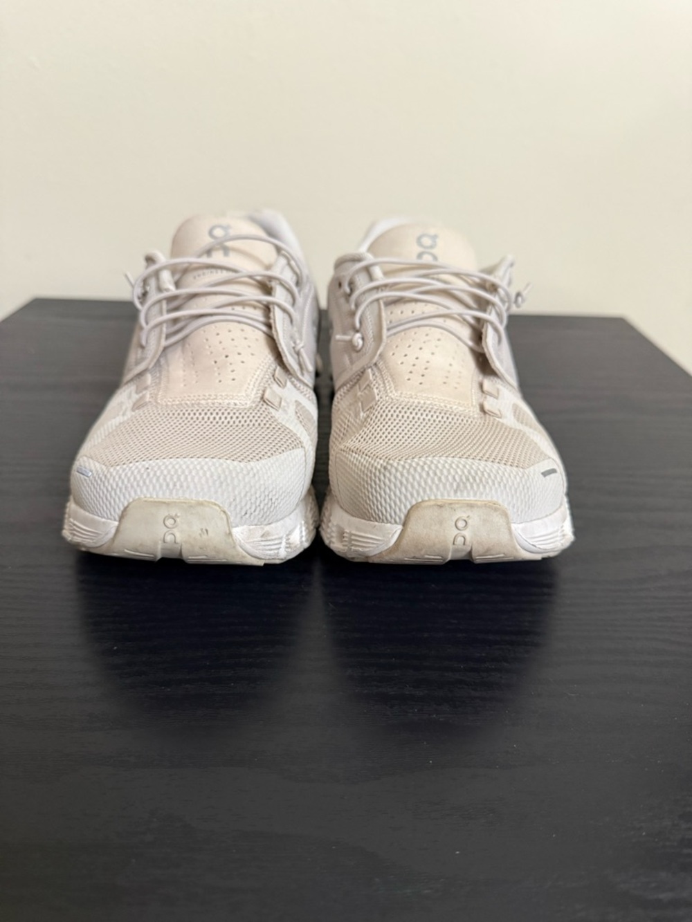 On Cloud 5 Women's Running Shoes Pearl White EU 41 US 9.5 Lightweight - Picture 2 of 8